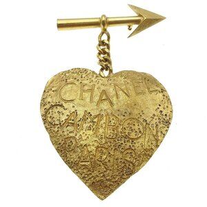 Chanel Heart And Arrow Brooch Gold 93A 77952